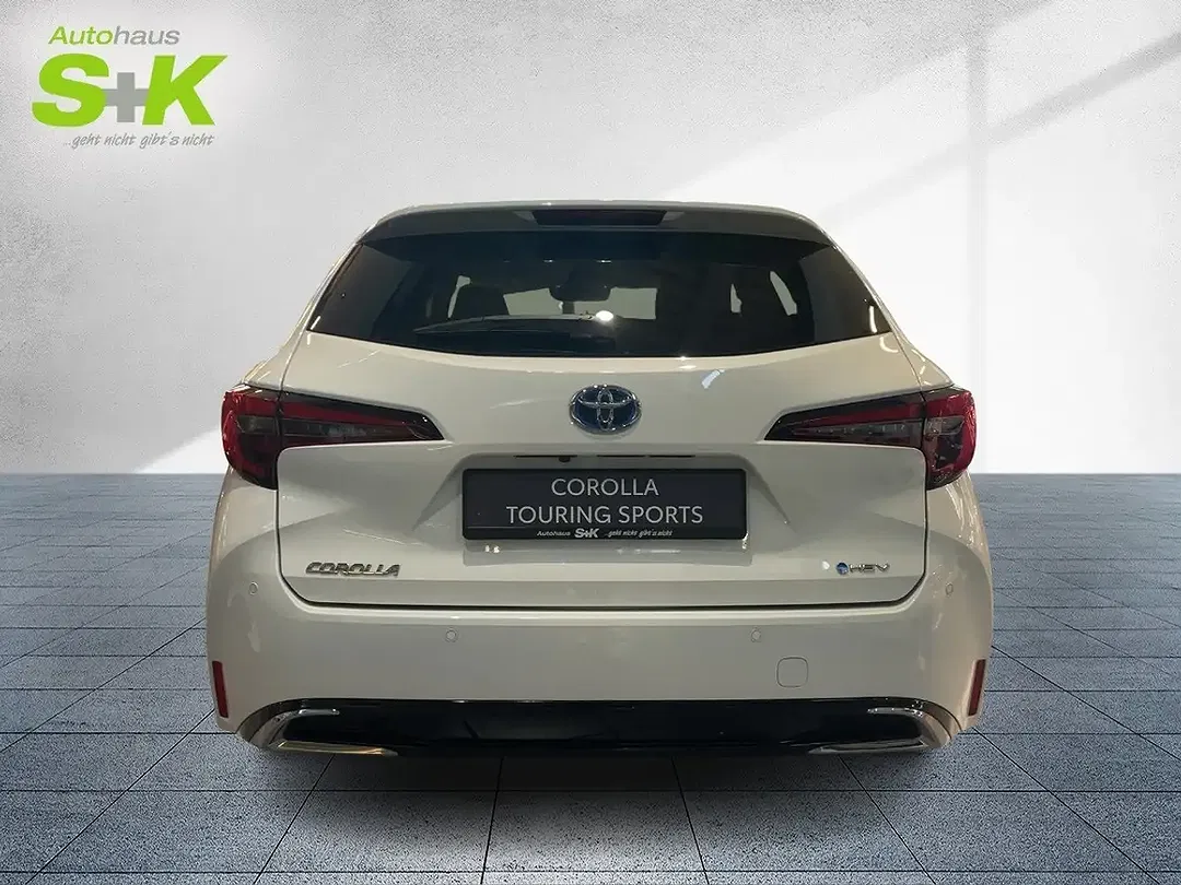Toyota Corolla - Thumbnail 3