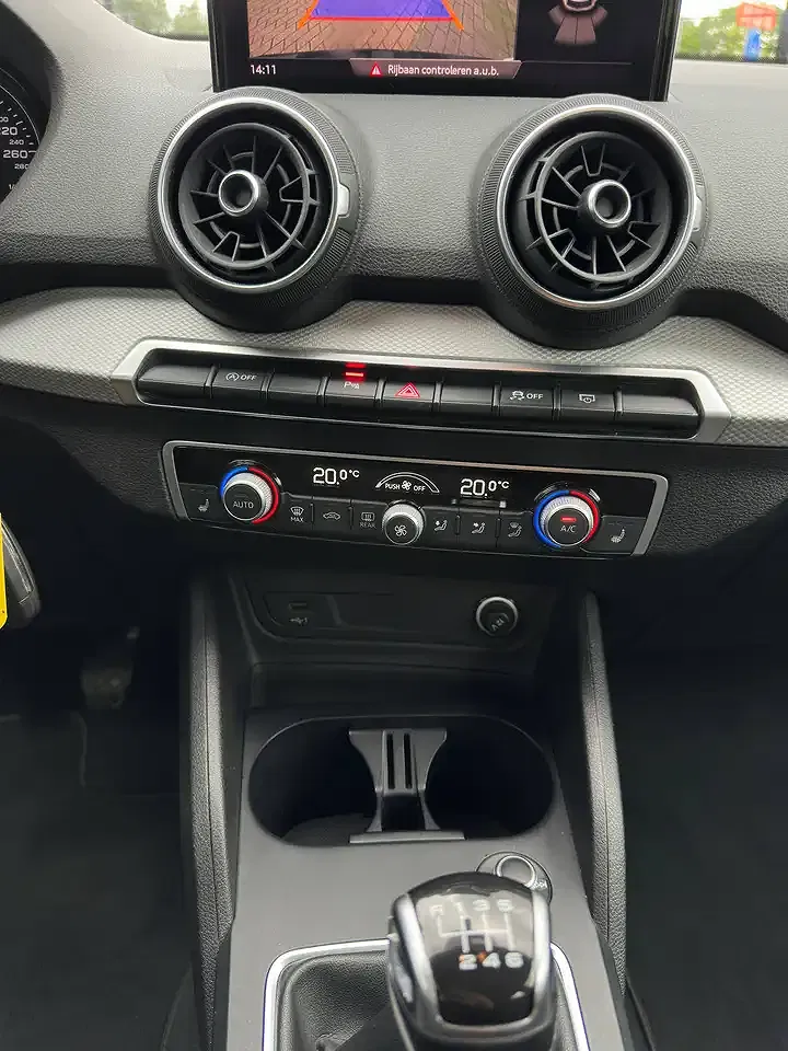 Audi Q2 - Thumbnail 10