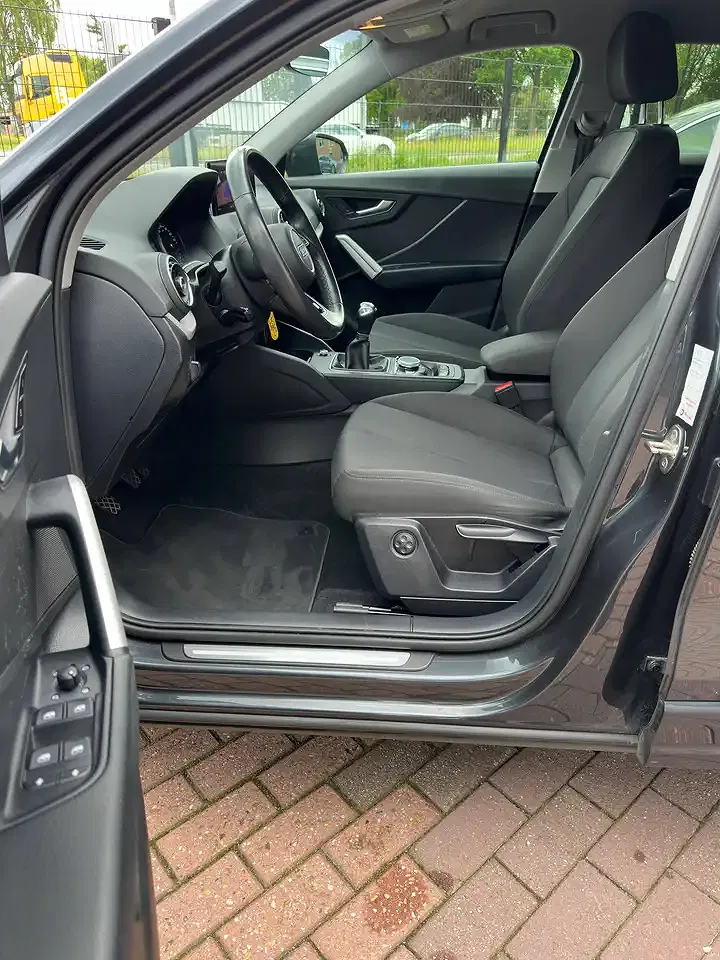 Audi Q2 - Thumbnail 12