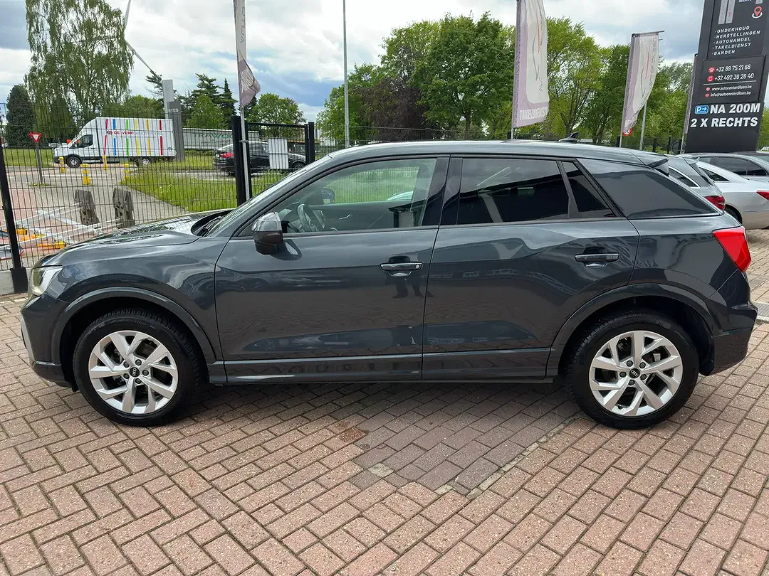 Audi Q2 - Thumbnail 5