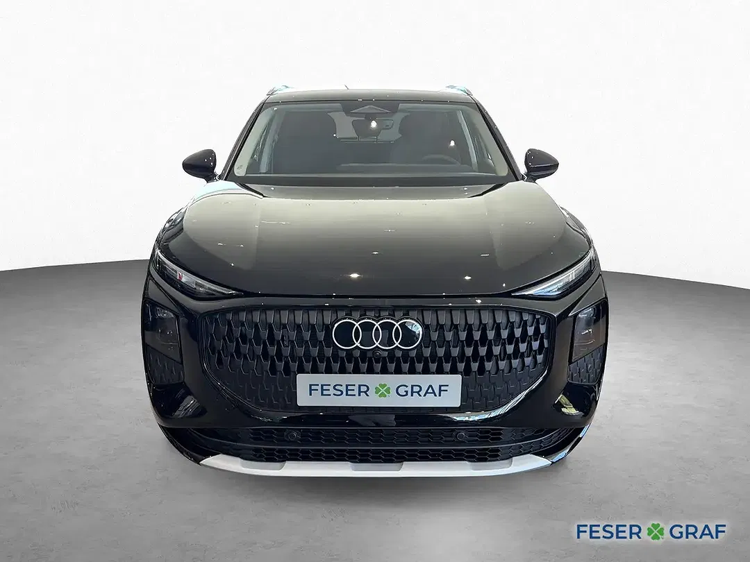 Audi Q3 - Thumbnail 2