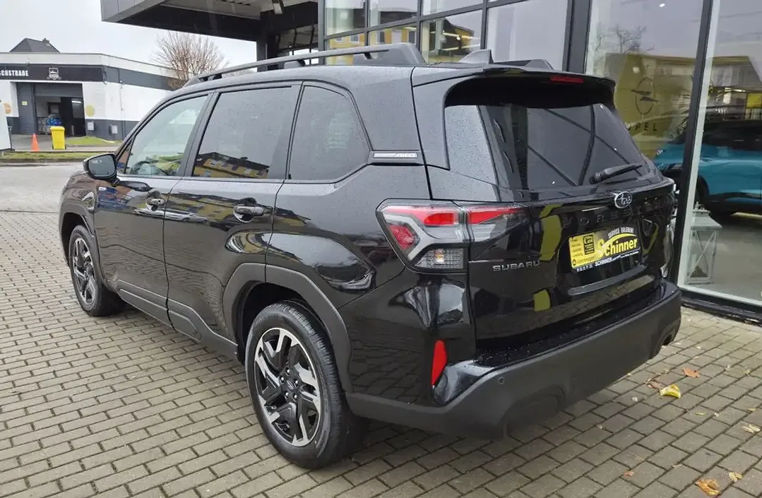 Subaru Forester - Thumbnail 10