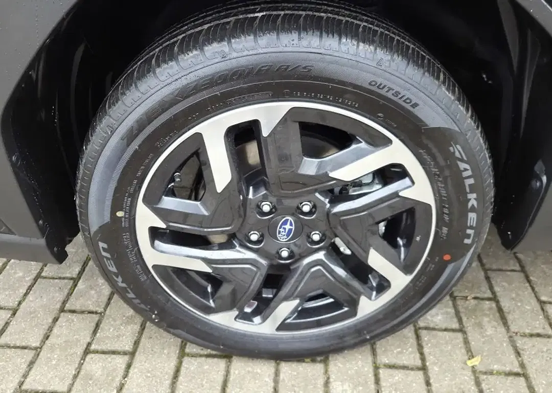 Subaru Forester - Thumbnail 9