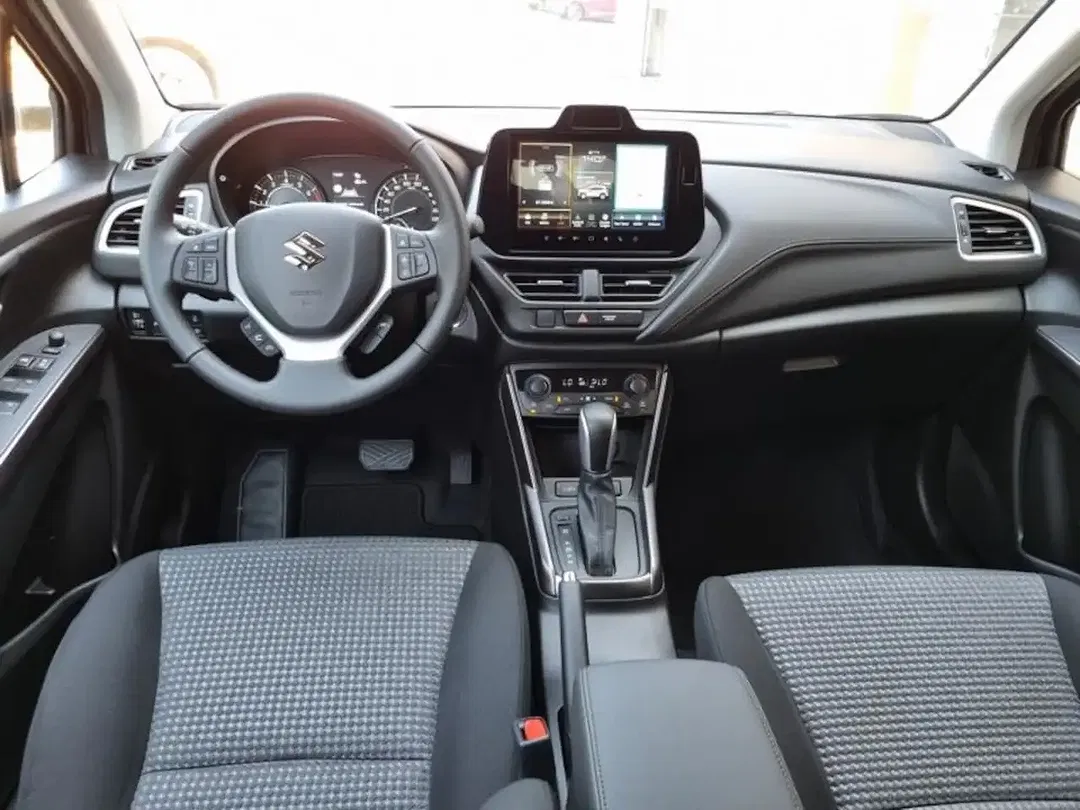 Suzuki S-Cross - Thumbnail 10