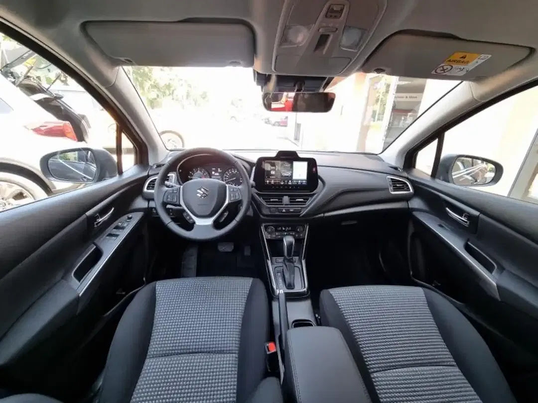 Suzuki S-Cross - Thumbnail 11