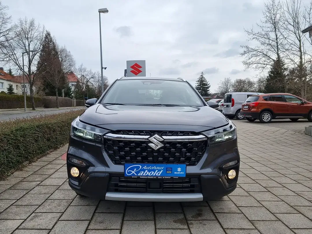 Suzuki S-Cross - Thumbnail 7