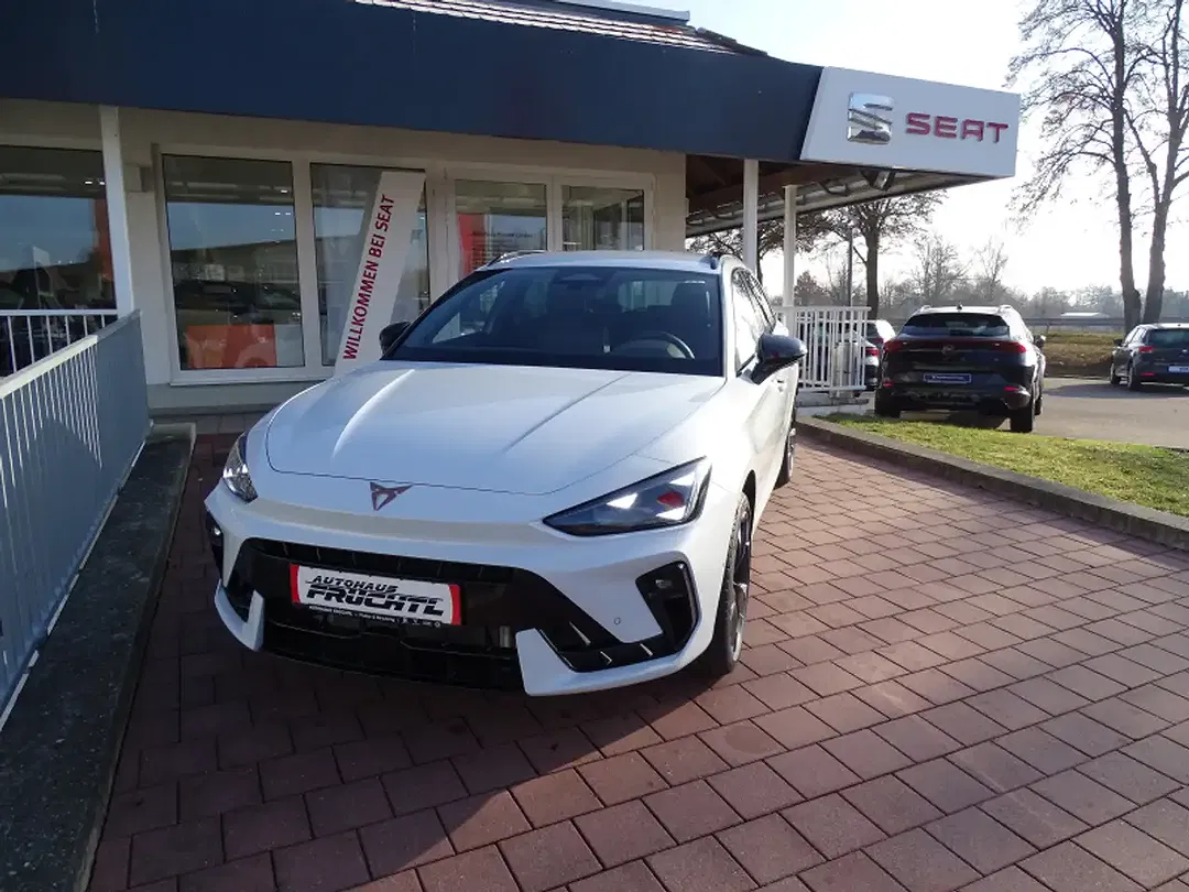 CUPRA Leon - Thumbnail 2