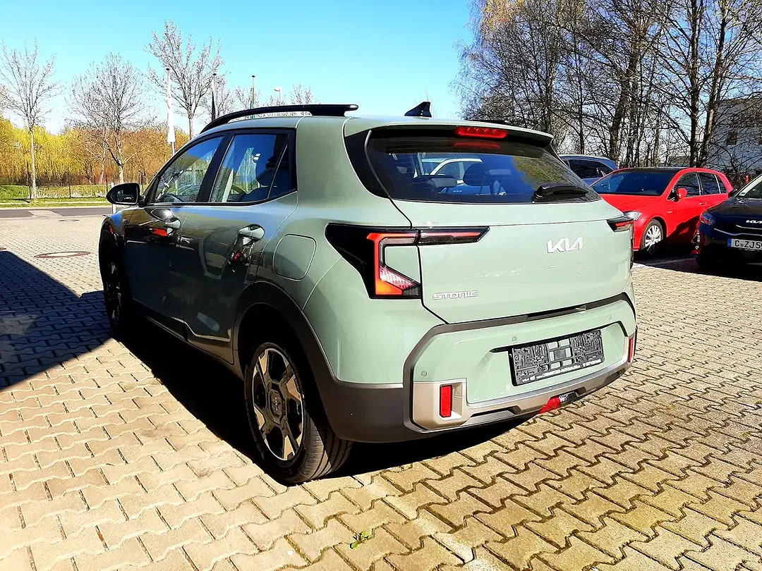 Kia Stonic - Thumbnail 6