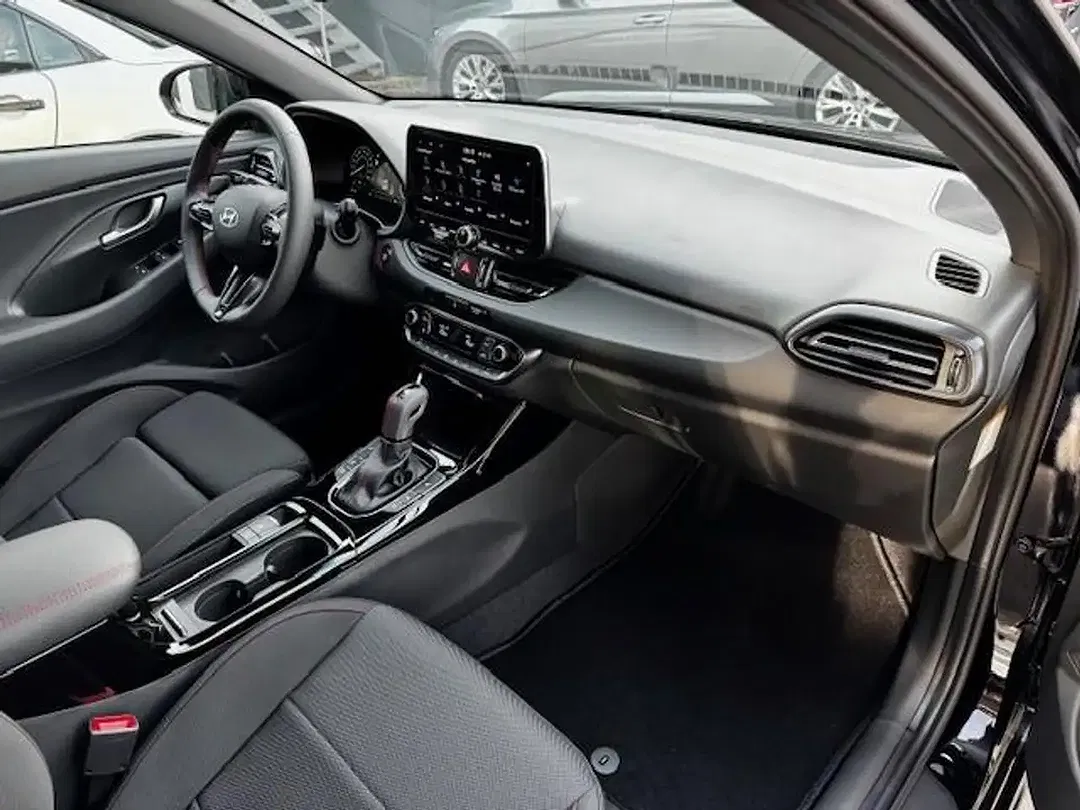 Hyundai i30 - Thumbnail 10