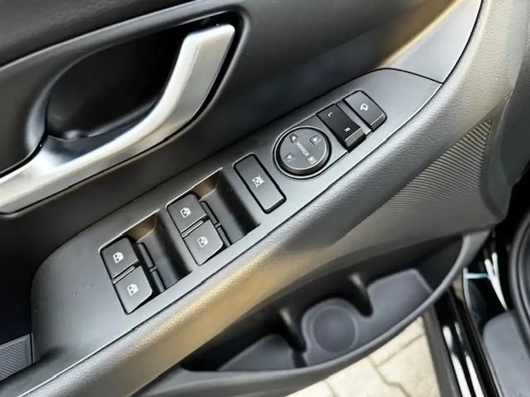 Hyundai i30 - Thumbnail 19