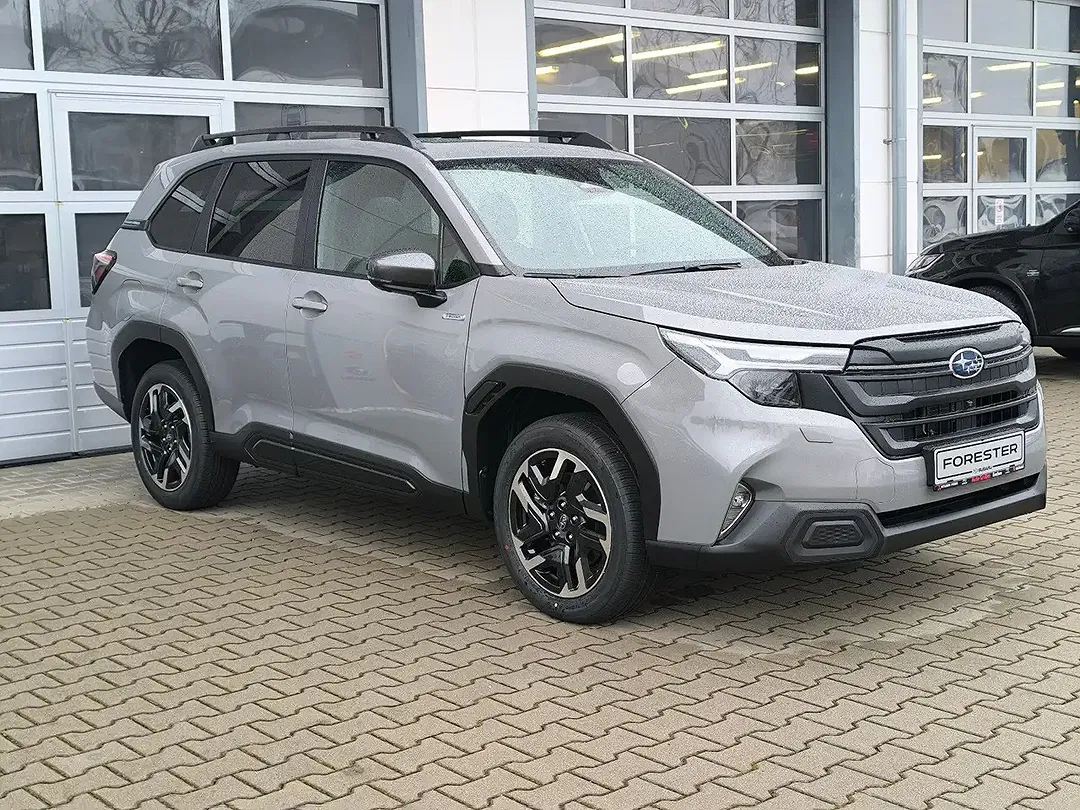 Subaru Forester - Thumbnail 4