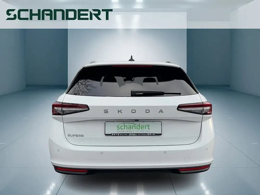 Skoda Superb - Thumbnail 3