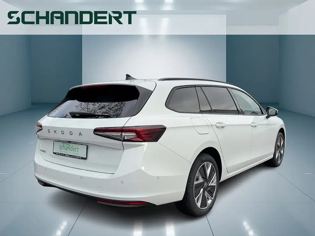 Skoda Superb - Thumbnail 4