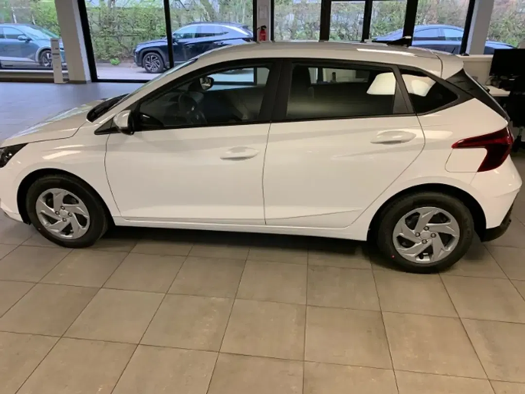Hyundai i20 - Thumbnail 5