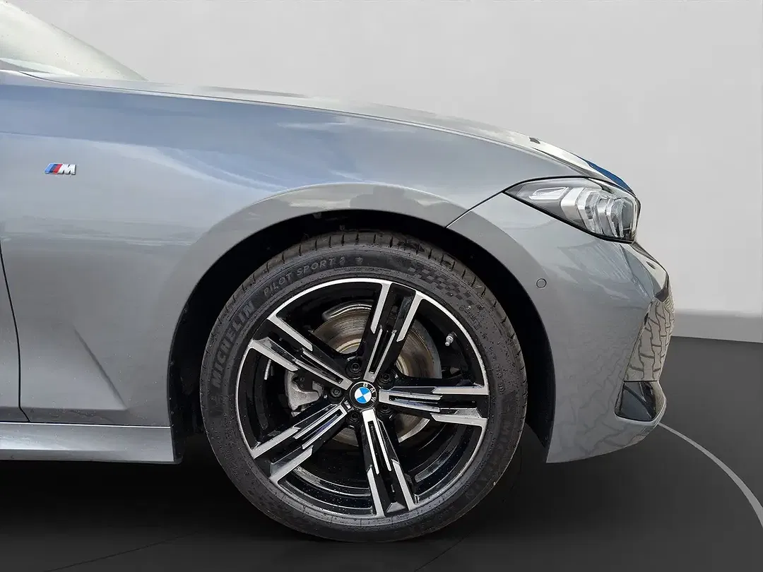 BMW 320 - Thumbnail 11