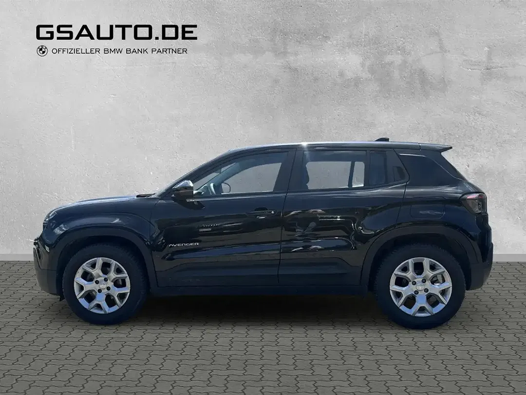 Jeep Avenger - Thumbnail 2