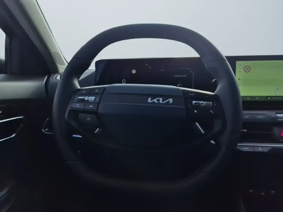 Kia K4 - Thumbnail 11