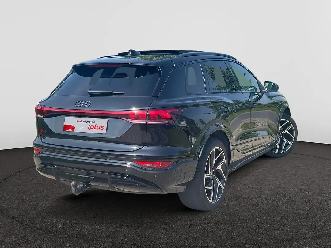 Audi Q6 e-tron - Thumbnail 4