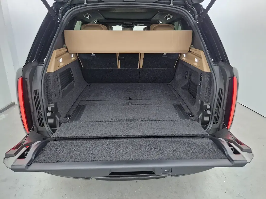 Land Rover Range Rover - Thumbnail 11