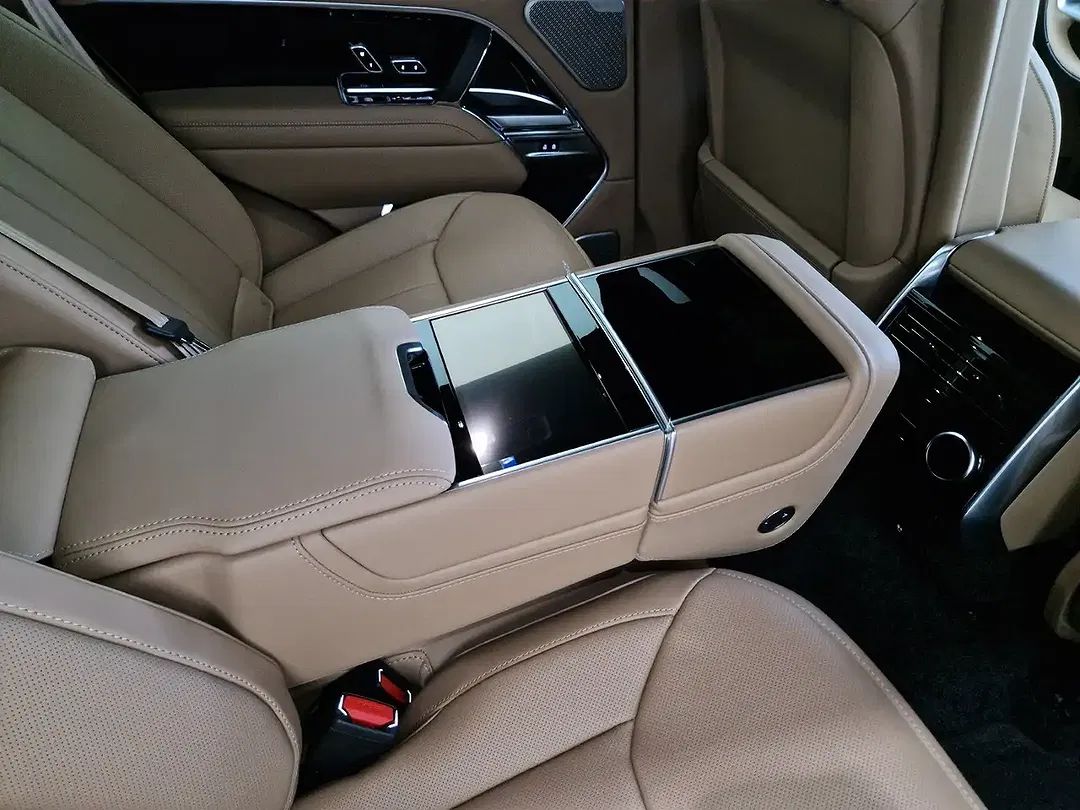 Land Rover Range Rover - Thumbnail 14