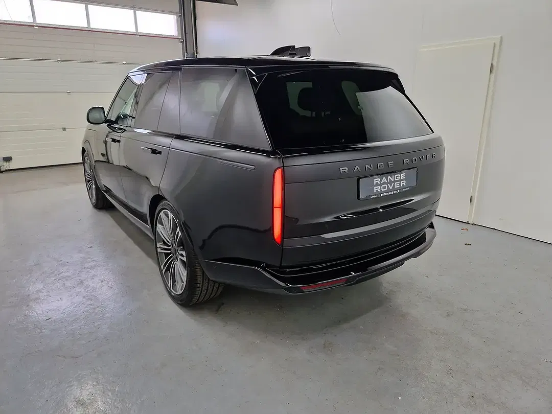 Land Rover Range Rover - Thumbnail 2