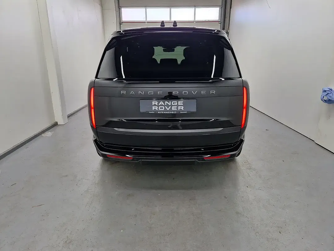Land Rover Range Rover - Thumbnail 3