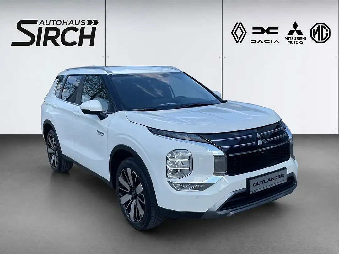 Mitsubishi Outlander - Thumbnail 6