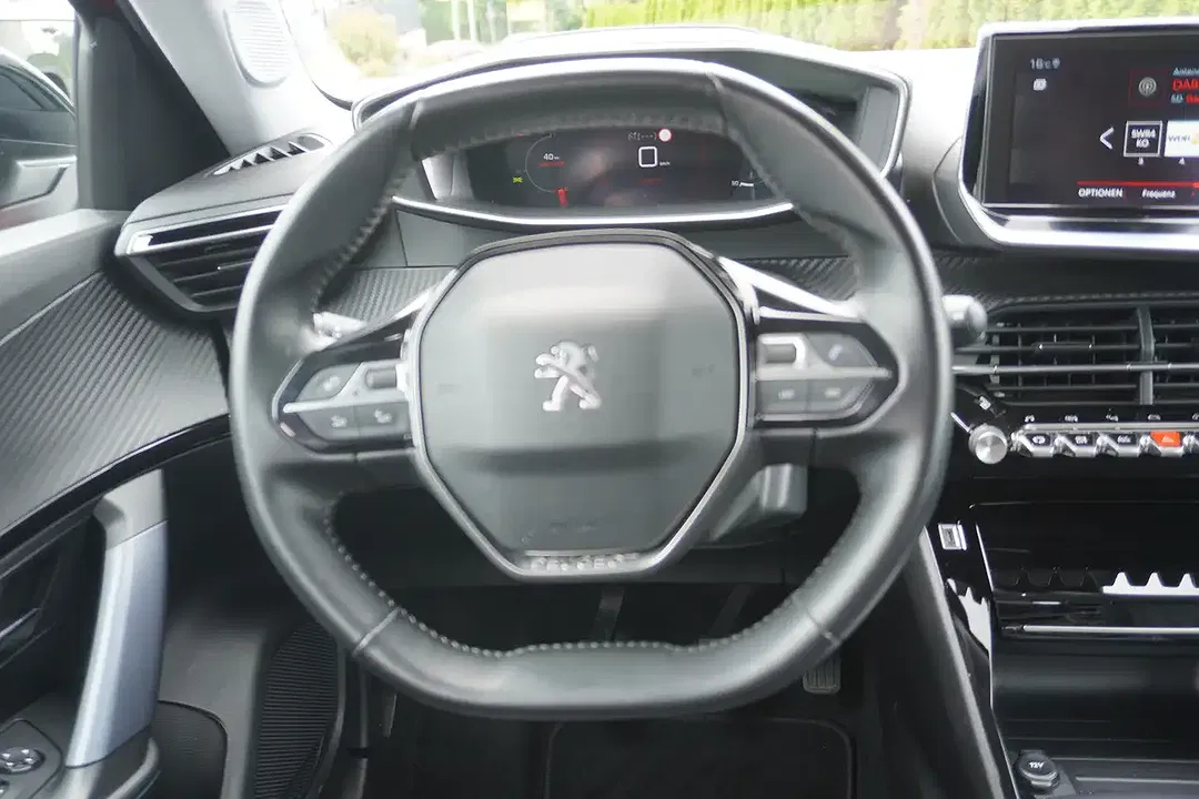 Peugeot 2008 - Thumbnail 10