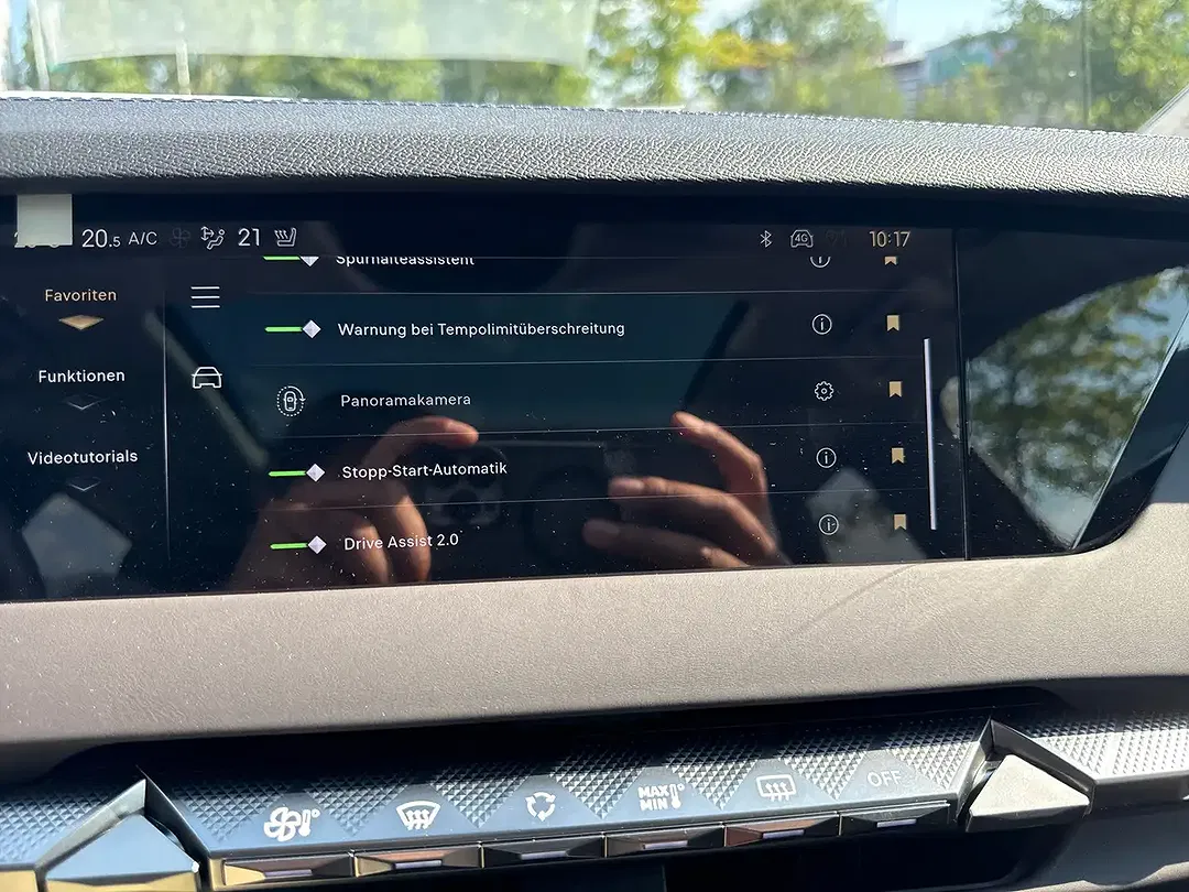 DS Automobiles DS 4 - Thumbnail 14