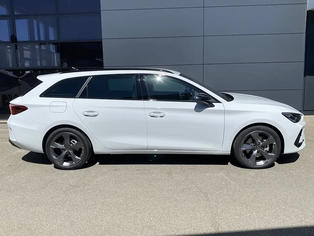 CUPRA Leon - Thumbnail 7
