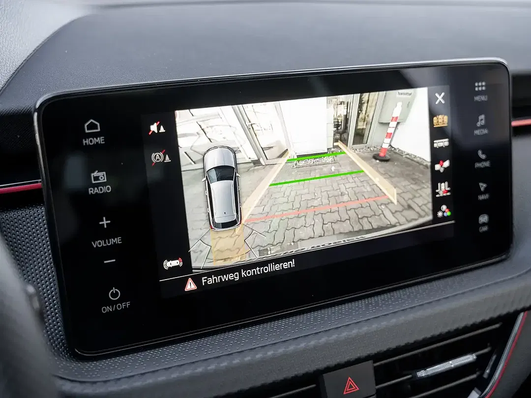 Skoda Kamiq - Thumbnail 14