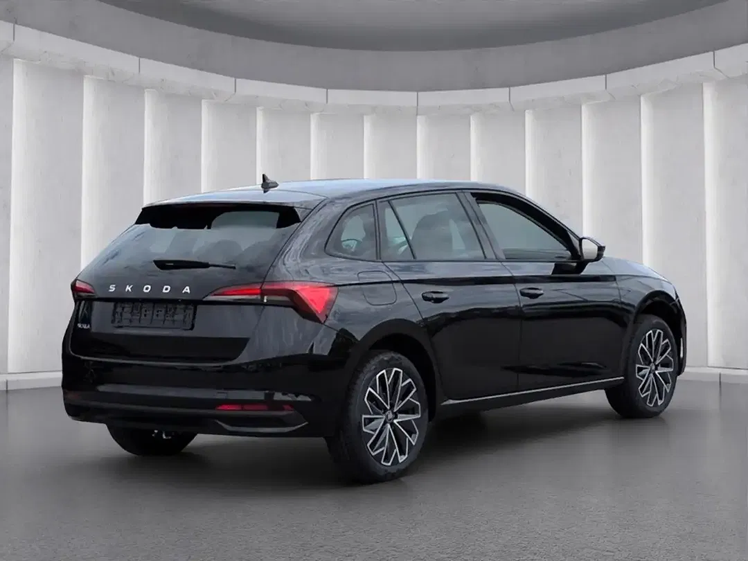 Skoda Scala - Thumbnail 3