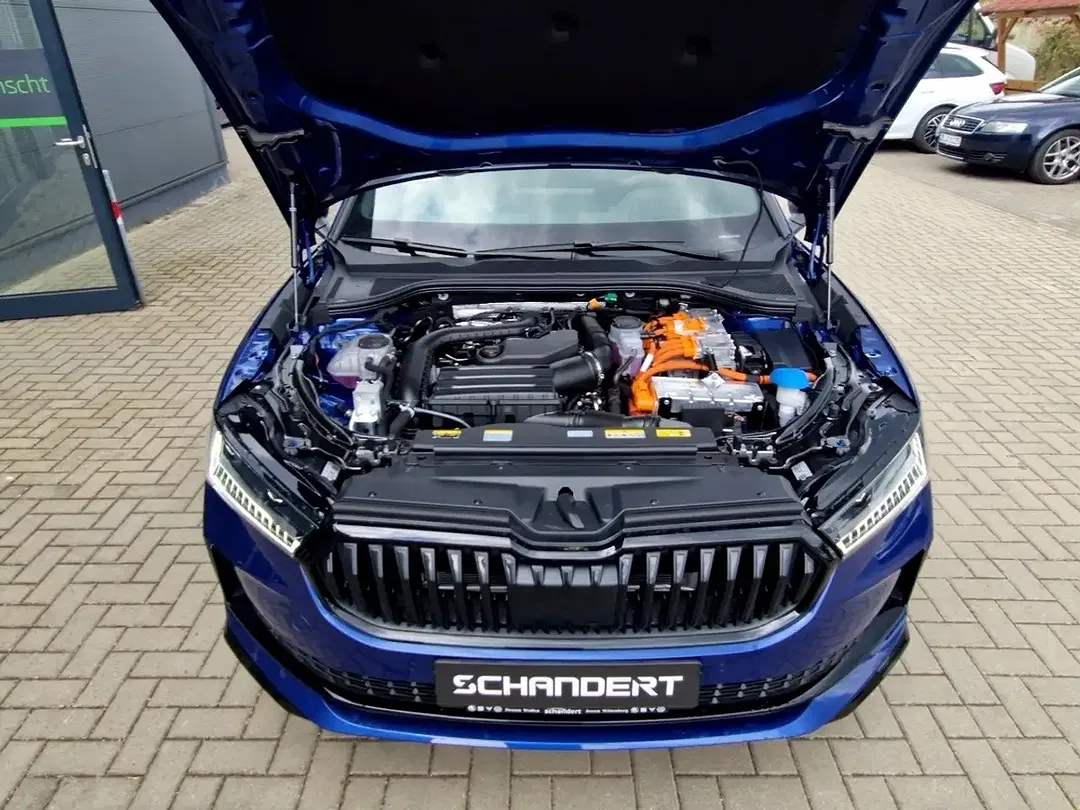Skoda Superb - Thumbnail 15