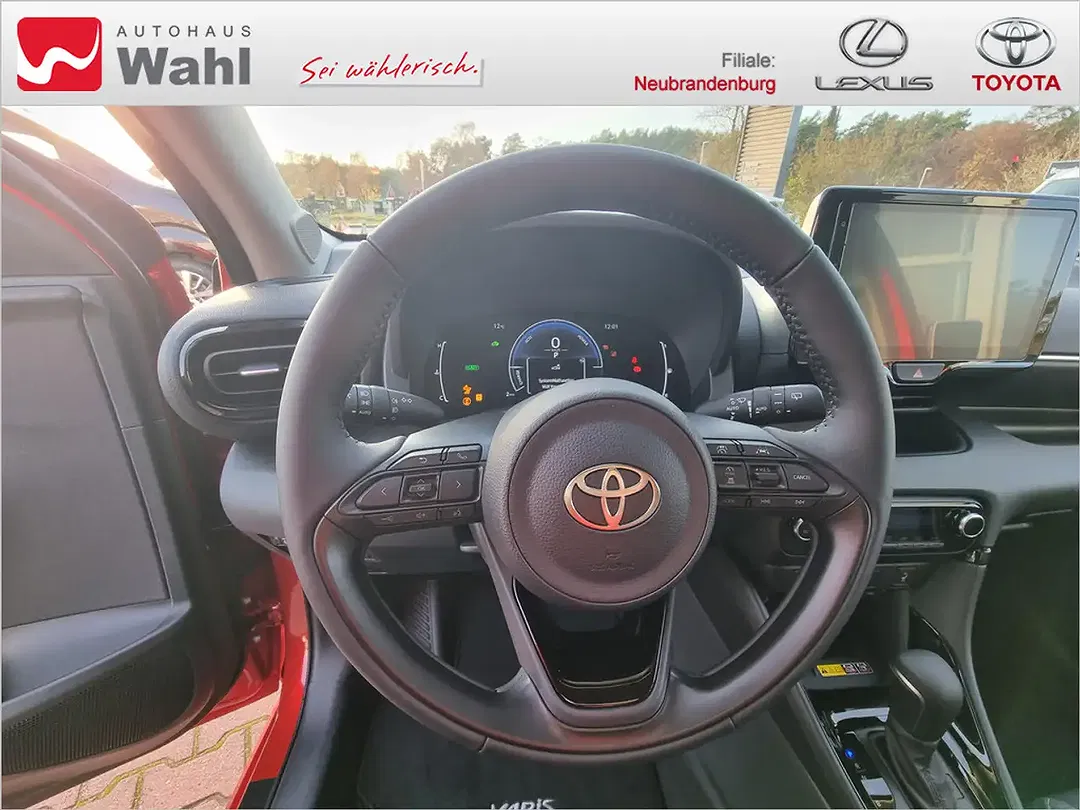 Toyota Yaris - Thumbnail 15