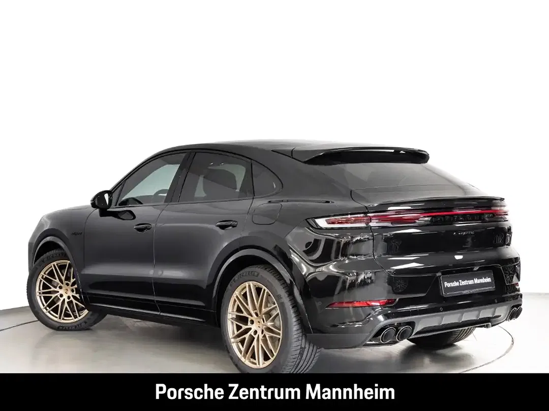 Porsche Cayenne - Thumbnail 3