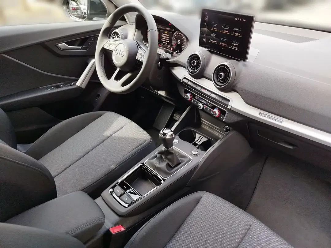 Audi Q2 - Thumbnail 12