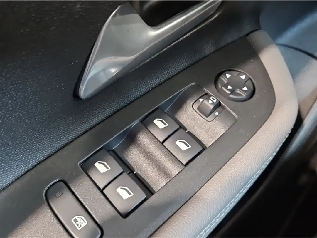 Opel Mokka - Thumbnail 15