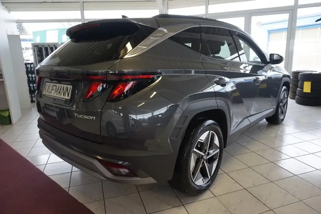 Hyundai TUCSON - Thumbnail 4
