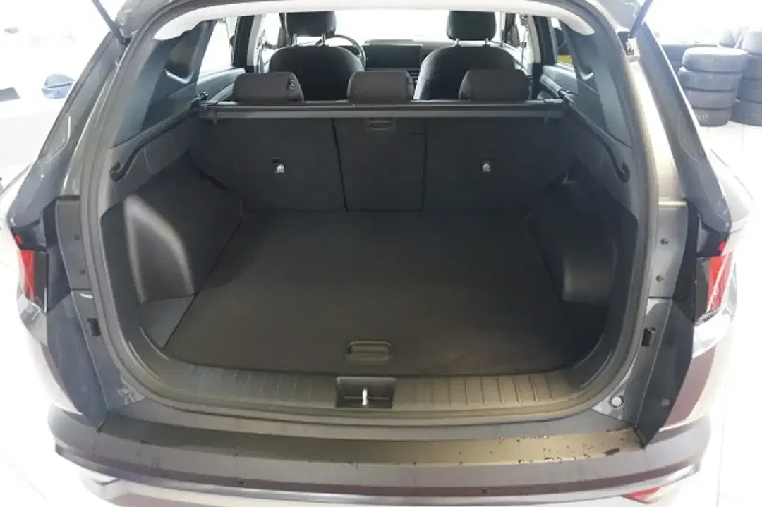 Hyundai TUCSON - Thumbnail 6