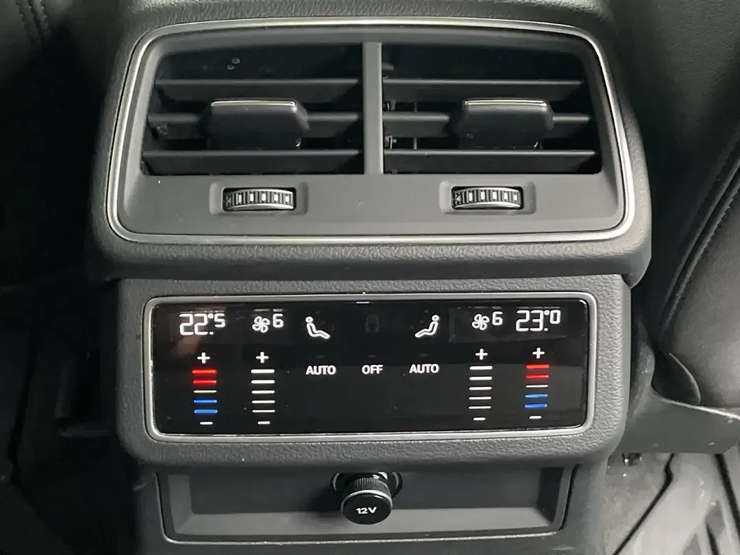 Audi A6 - Thumbnail 23
