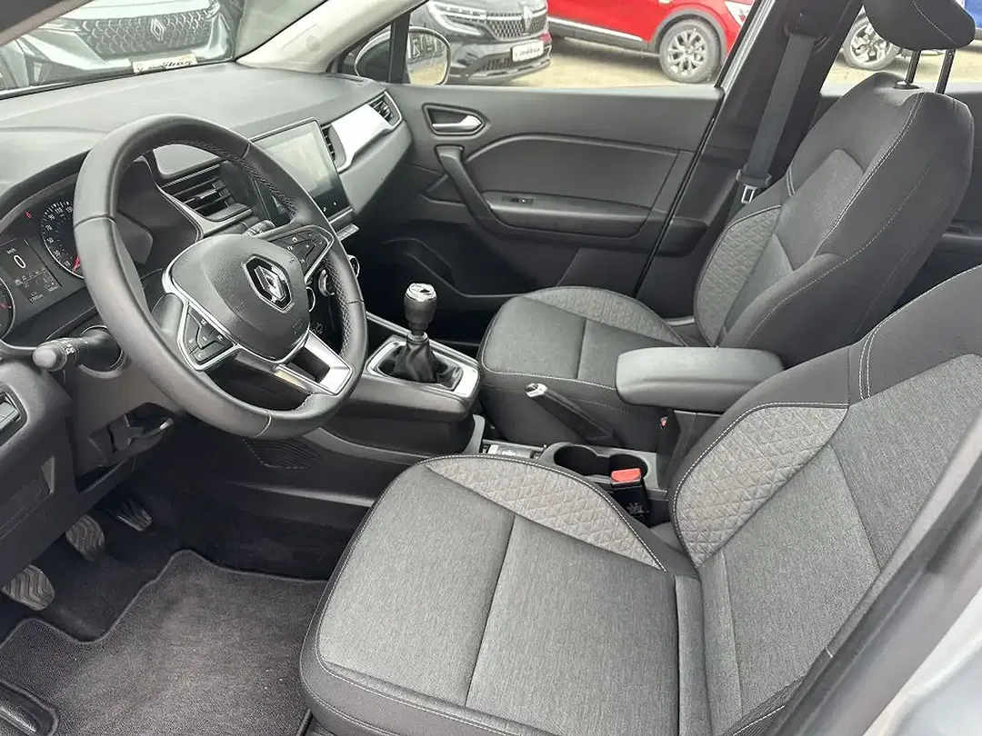 Renault Captur - Thumbnail 10
