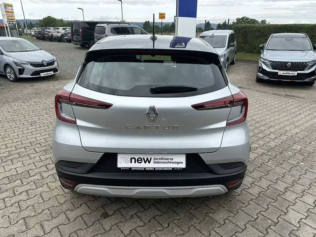 Renault Captur - Thumbnail 5
