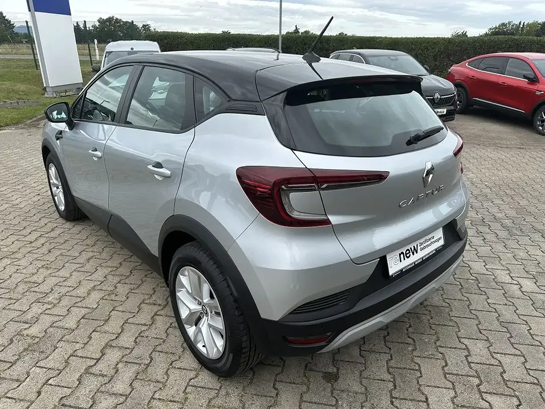 Renault Captur - Thumbnail 6