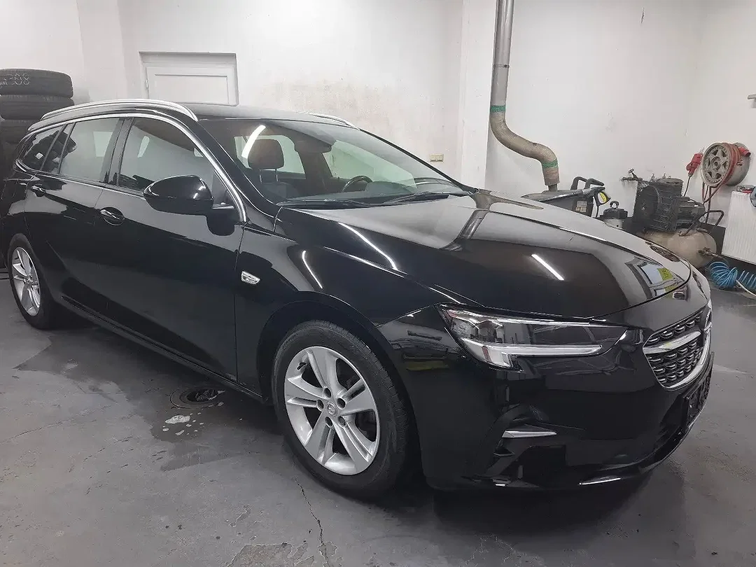 Opel Insignia - Afbeelding 1