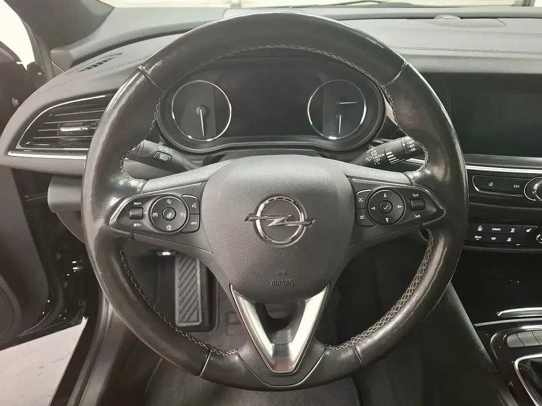 Opel Insignia - Thumbnail 8
