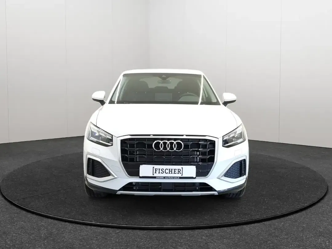 Audi Q2 - Thumbnail 2