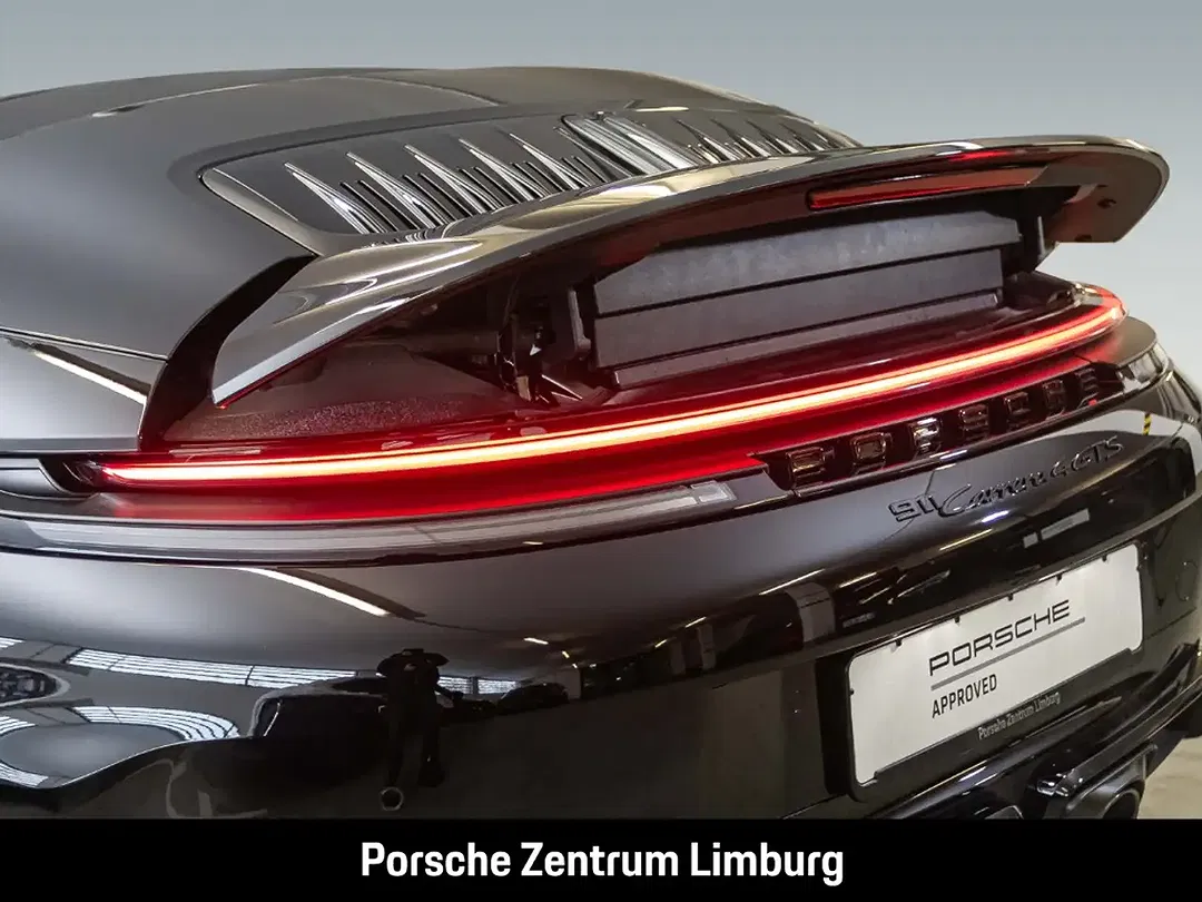 Porsche 992 - Thumbnail 10