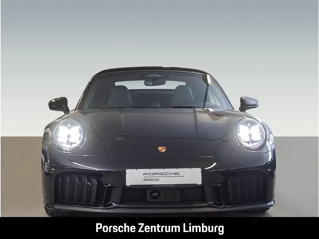 Porsche 992 - Thumbnail 4