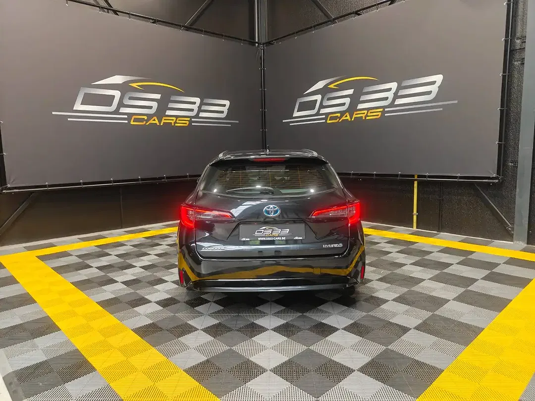 Toyota Corolla - Thumbnail 7
