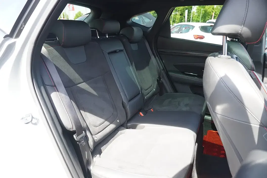 Hyundai TUCSON - Thumbnail 9